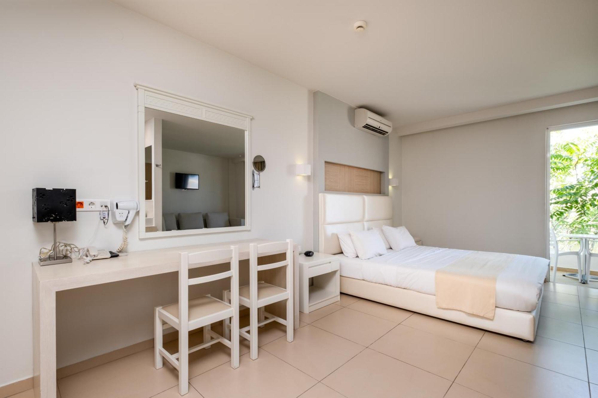 Dimitrios Beach Hotel Adults Friendly 14 Plus Rethimno Eksteriør billede